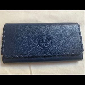 Tory Burch wallet